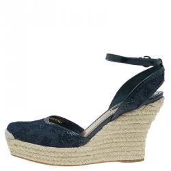 مملوكة مسبقًا صندل لوي فيتون كانفاس مونوغرامي أزرق كحلي كعب روكي إسبادريل مقاس 38