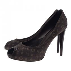 Pre Owned حذاء لوي فيتون كانفاس  أديل مونوغرامي رومانس بمقدمة مدببة مقاس 39