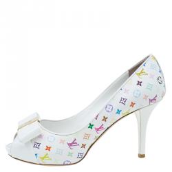 Louis Vuitton White/Brown Monogram Canvas and Leather Mary Jane Pumps –  FRNĆH