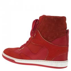 مملوكة مسبقًا Louis Vuitton Red Leather and Suede Cliff Top Sneakers Size 37
