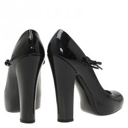 مملوكة مسبقًا Louis Vuitton Black Patent Fetish Mary Jane Pumps Size 40