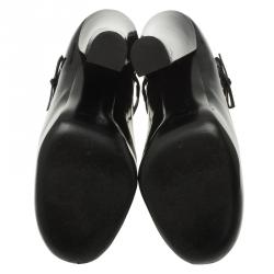 مملوكة مسبقًا Louis Vuitton Black Patent Fetish Mary Jane Pumps Size 40