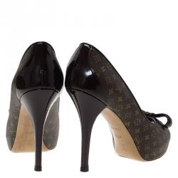Pre Owned Louis Vuitton Monogram Canvas and Patent Malibu Bow Peep Toe Pumps Size 37.5