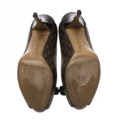 Pre Owned Louis Vuitton Monogram Canvas and Patent Malibu Bow Peep Toe Pumps Size 37.5