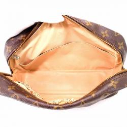 مملوكة مسبقًا Louis Vuitton Monogram Canvas Trousse Toilette 28