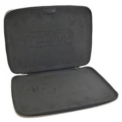 مملوكة مسبقًا Louis Vuitton Damier Graphite Canvas Sleeve PM Laptop Bag