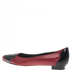 Pre Owned حذاء باليرينا فلات مانولو بلانيك أدرا جلد ثنائي اللون مقاس 39