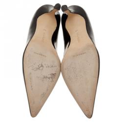 مملوكة مسبقًا حذاء كعب عالي مانولو بلانيك مقدمة مدببة جلد لامع أسودنوسيكابا مقاس 40