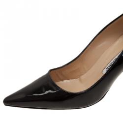 مملوكة مسبقًا حذاء كعب عالي مانولو بلانيك مقدمة مدببة جلد لامع أسودنوسيكابا مقاس 40