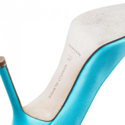 Pre Owned حذاء كعب عالي مانولو بلانيك هانغيسي ستان أزرق فاتح مزخرف مقاس 37