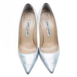 مملوكة مسبقًا Manolo Blahnik Two Tone Leather BB Pointed Toe Pumps Size 37