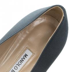 Pre Owned Manolo Blahnik Grey Satin Hangisi Ballet Flats Size 37