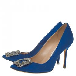 Pre Owned Manolo Blahnik Blue Embellished Satin Hangisi Pumps Size 37