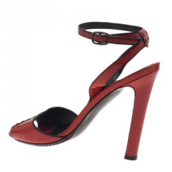 Pre Owned Manolo Blahnik Red Patent Leather Ankle Strap Sandals Size 37.5