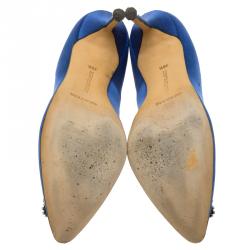 Pre Owned حذاء كعب عالي مانولو بلانيك هانغيسي ساتان مرصع أزرق مقاس 39.5