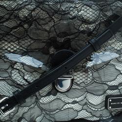 مملوكة مسبقًا حقيبة تابلت مارك باي مارك جاكوبس  دانتيل جلد أسود للكتف