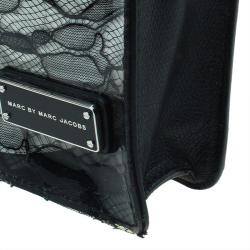 مملوكة مسبقًا حقيبة تابلت مارك باي مارك جاكوبس  دانتيل جلد أسود للكتف