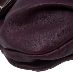 Pre Owned حقيبة كروس مارك باي مارك جاكوبس كلاسيك كيو ناتاشا جلد عنابي 