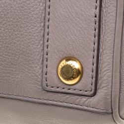 مملوكة مسبقًا حقيبة يد مارك باي مارك جاكوبس تو هوت تو هاندل جلد رصاصية