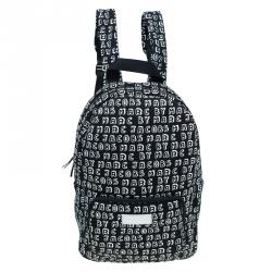 مملوكة مسبقًا Marc by Marc Jacobs Black Neoprene Dynamite Logo 13 Computer Backpack