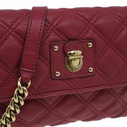 Pre Owned Marc Jacobs Red Quilted Leather Crossbody Bag