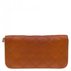 Pre Owned Marc Jacobs Orange Quilted Leather Deluxe Zip Around Wallet