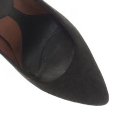 Pre Owned McQ by Alexander McQueen Black Suede Studded Platform Pumps Size 37 