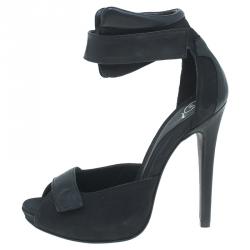 Pre Owned صندل أم سي كيو باي أليكساندر مكوين جلد أسود بحزام للكاحل مقاس 37