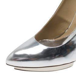 Pre Owned McQ by Alexander McQueen Silver Patent Studded Metallic Pointed Toe Pumps Size 38