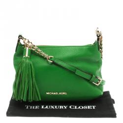 مملوكة مسبقًا Michael Kors Green Leather Bedford Tassel Crossbody Bag