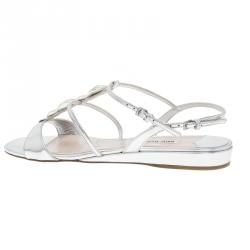 Pre Owned صندل ميو ميو بشرائط متعددة مزخرف جلد فضي مقاس 40