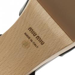 مملوكة مسبقًا Miu Miu Black Patent Crystal Embellished Wooden Platform Sandals Size 39