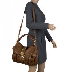 Coffer leather handbag Miu Miu Brown in Leather - 31281710