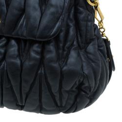 Pre Owned حقيبة يد ميو ميو باوليتو جلد ماتلاس سوداء