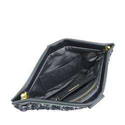 Pre Owned حقيبة كلتش ميو ميو بإطار ترتر سوداء