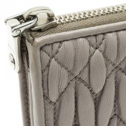 Pre Owned Miu Miu Grey Matelasse Zip-Around Wallet