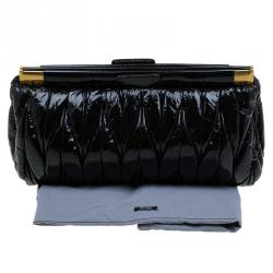 Pre Owned Miu Miu Black Patent Leather matelasse Clutch
