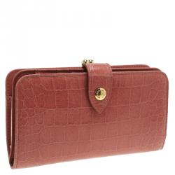 Pre Owned محفظة ميو ميو طويلة جلد نقش تمساح وردية وردي محمر
