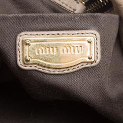 مملوكة مسبقًا حقيبة ميو ميو جلد لوكس رشد بيج