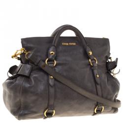 مملوكة مسبقًا Miu Miu Grey Leather Bow Tote