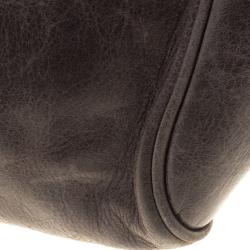 مملوكة مسبقًا Miu Miu Grey Leather Bow Tote