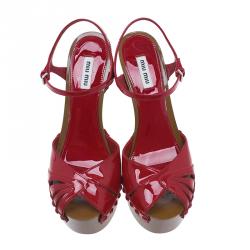 Pre Owned Miu Miu Red Patent Ankle Strap Platform Sandals Size 39