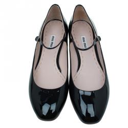 مملوكة مسبقًا Miu Miu Black Patent Jeweled Mary Jane Ballet Flats Size 39.5