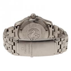 Omega Red Stainless Steel Seamaster Women's Wristwatch 36MM