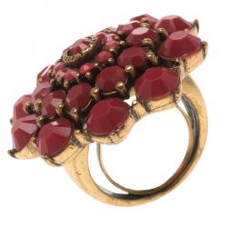Pre Owned Oscar de la Renta Red Resin Flower Dome Ring Size 54.5