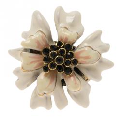 مملوكة مسبقًا خاتم أوسكار دي لا رينتا وردة أيناميل أبيض كريستال أسود ذهبي مقاس 56