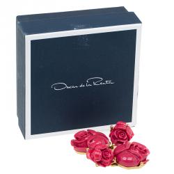 Pre Owned أقراط أوسكار دي لارينتا زهرتين بكلبس أحمر عنابي 