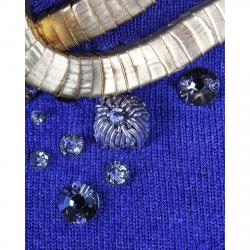 Pre Owned Oscar De La Renta Purple Metallic Gold Embellishment Sweater S