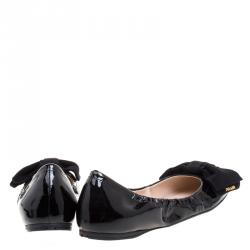 Pre Owned Prada Black Patent Scrunch Bow Ballet Flats Size 38