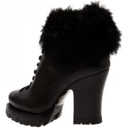 Pre Owned بوت برادا بكعب أمامي ورباط إغلاق وفراء على الكاحل أسود مقاس 37